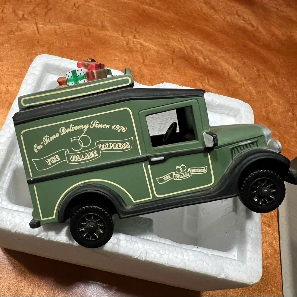 Vintage Department 56 Village Express Van ceramic hand painted green